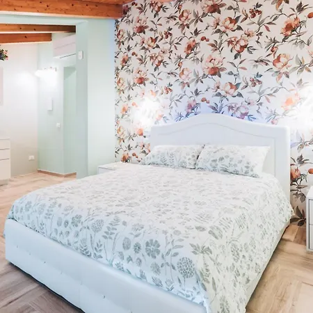 La Perla Gialla * Sarzana